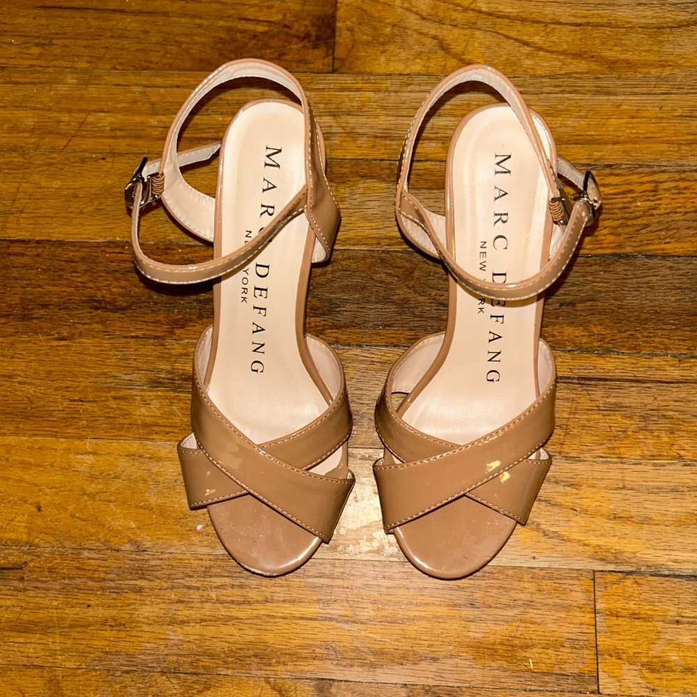 Marc Defang cross strap platforms pageant runway shoe size 6.5